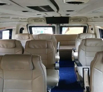 10 Seater Tempo Traveller Rajasthan