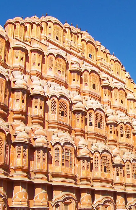 Tempo Traveller in Jaipur